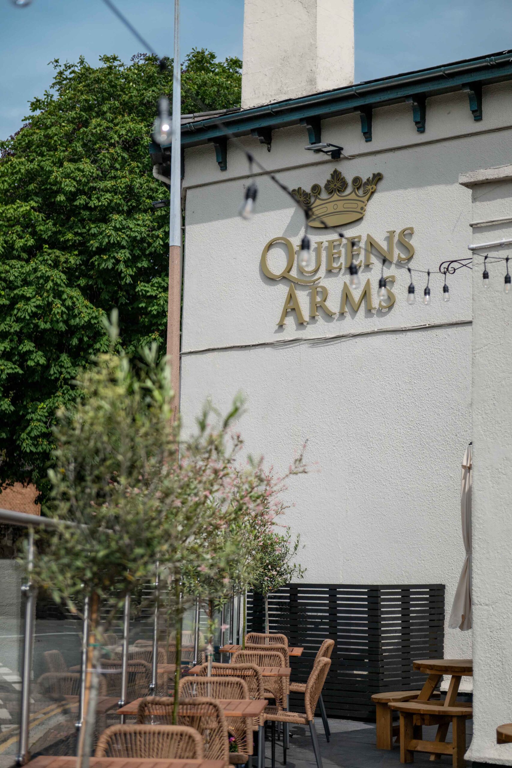 Refurbishment of The Queens Arms Garden
