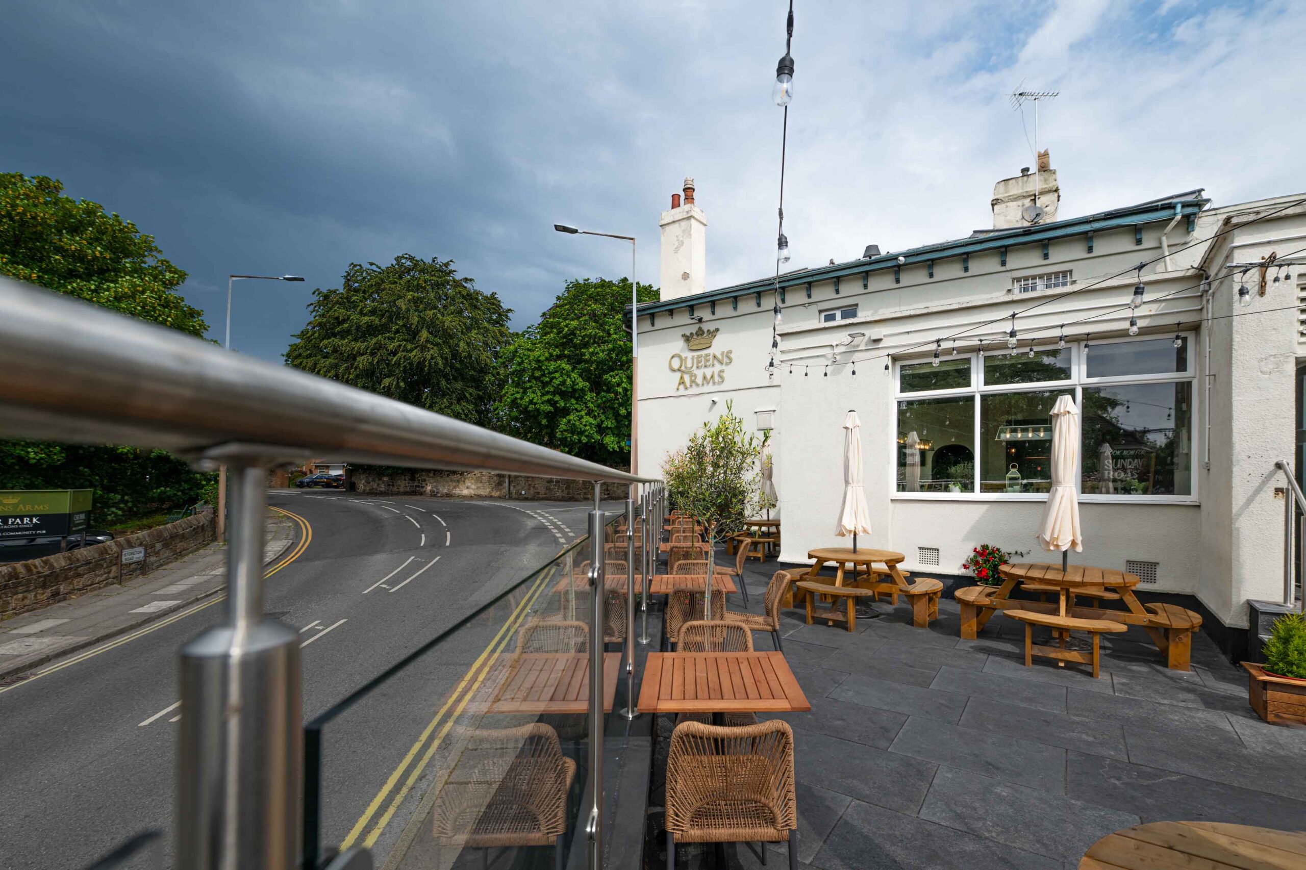 The Queens Arms garden Refurbishment